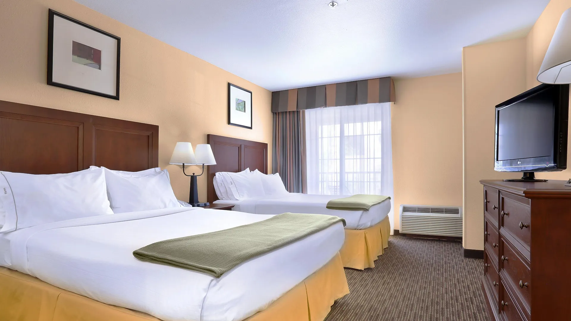 Resort Holiday Inn Express Hotel & Suites Scottsdale - Old Town, An Ihg Hotel